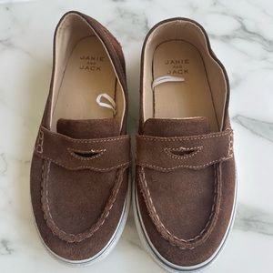 Janie and Jack suede kids loafer